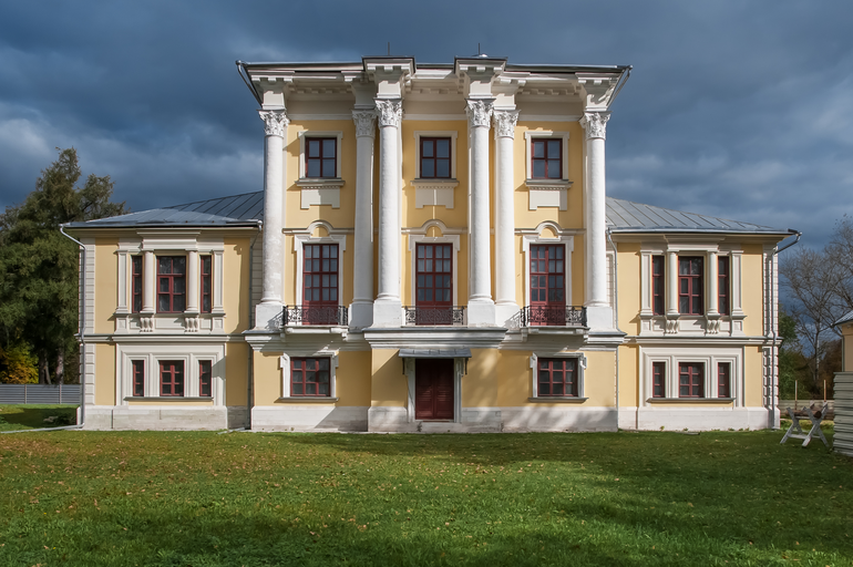 Усадьба 